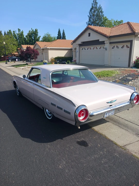 1962 Ford Thunderbird 3rd Gen - Image 7 of 31