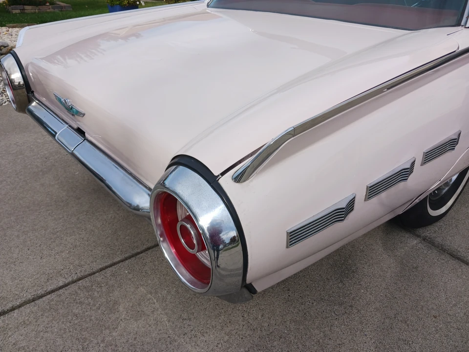 1962 Ford Thunderbird 3rd Gen - Image 29 of 31