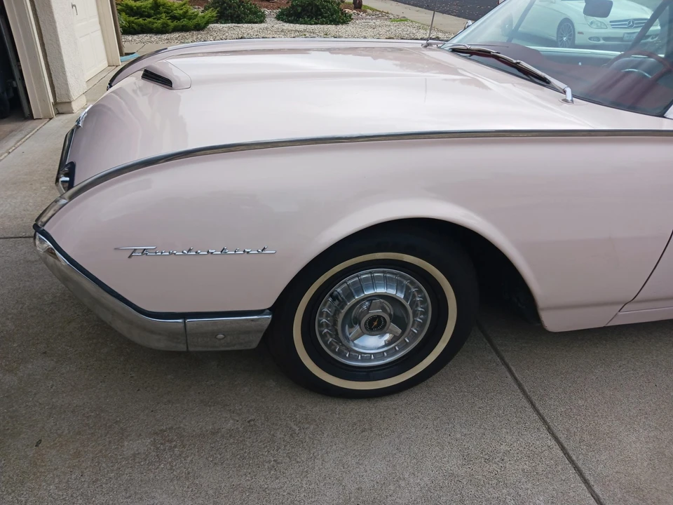 1962 Ford Thunderbird 3rd Gen - Image 25 of 31