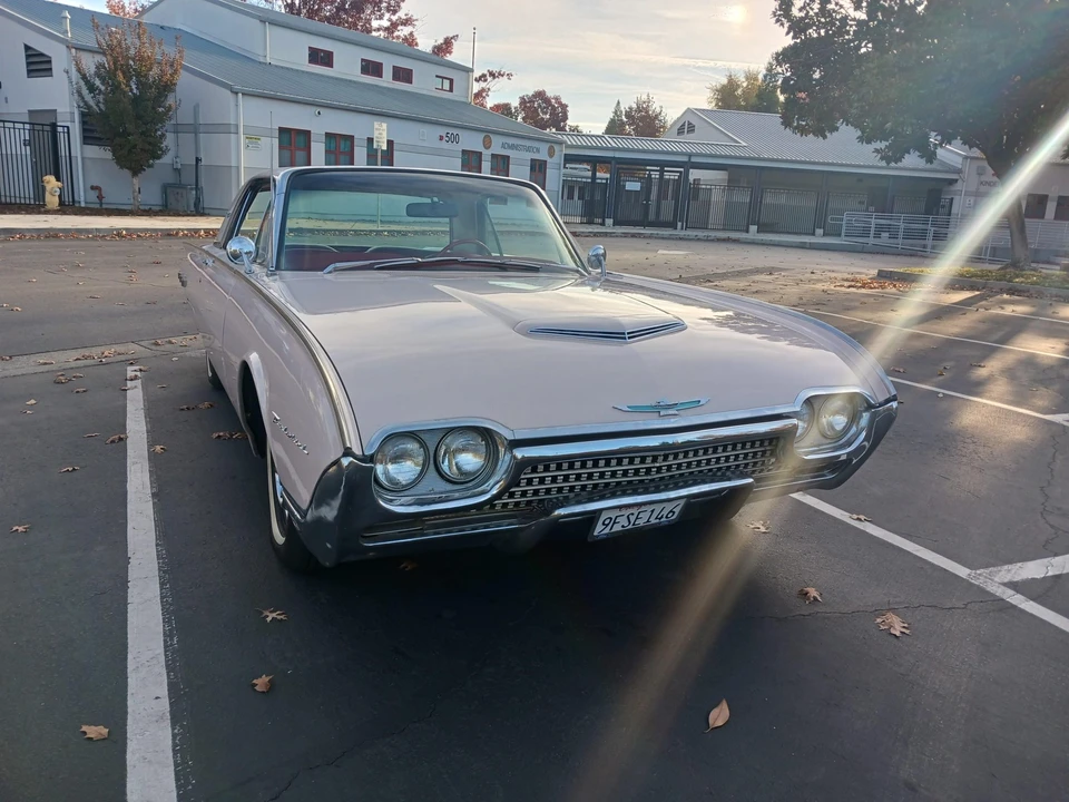 1962 Ford Thunderbird 3rd Gen - Image 17 of 31