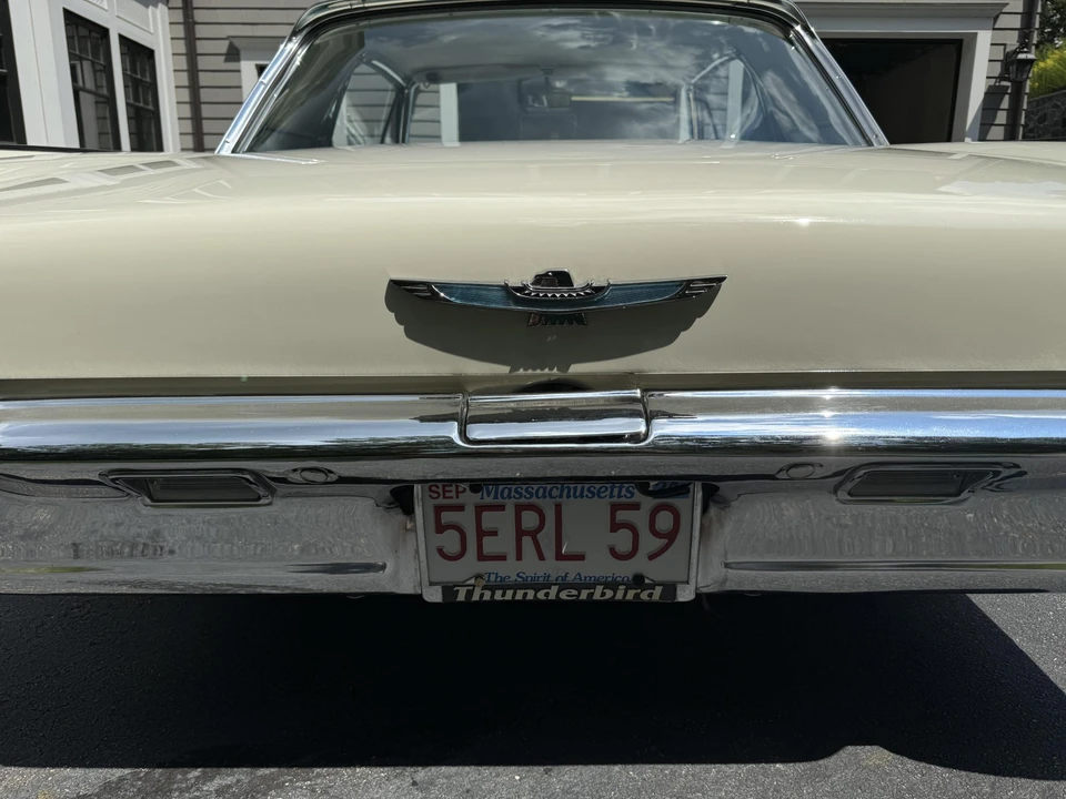 1962 Ford Thunderbird 3rd Gen - Image 30 of 31