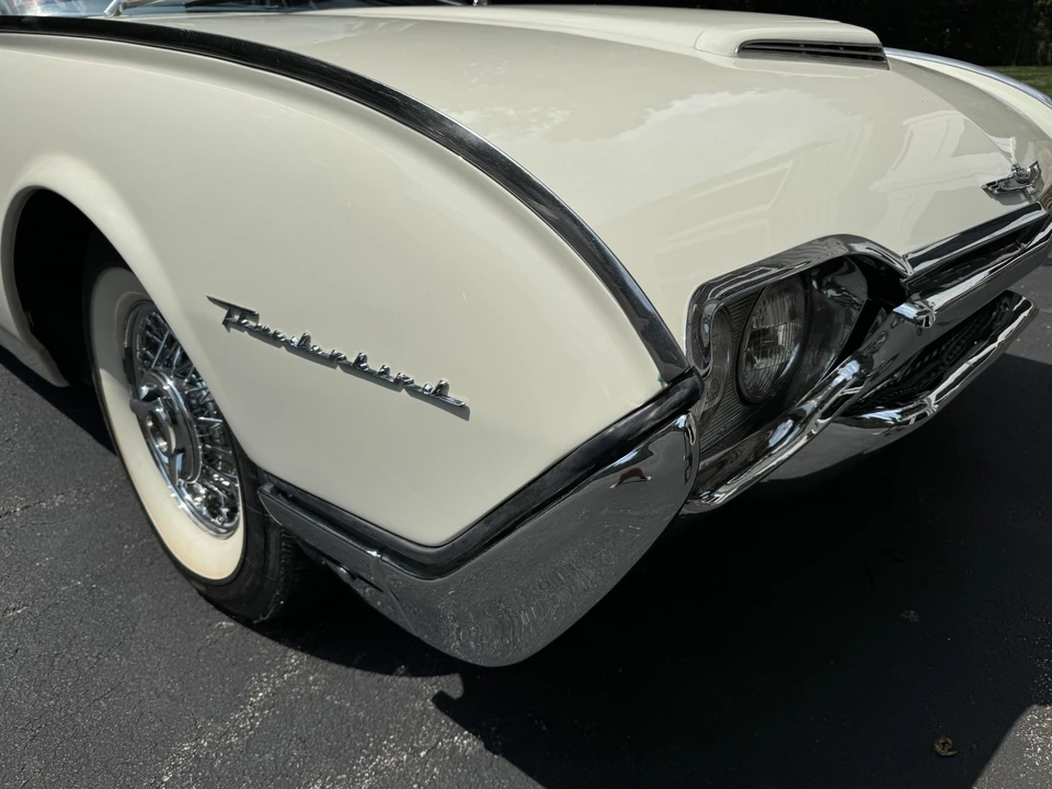 1962 Ford Thunderbird 3rd Gen - Image 17 of 31