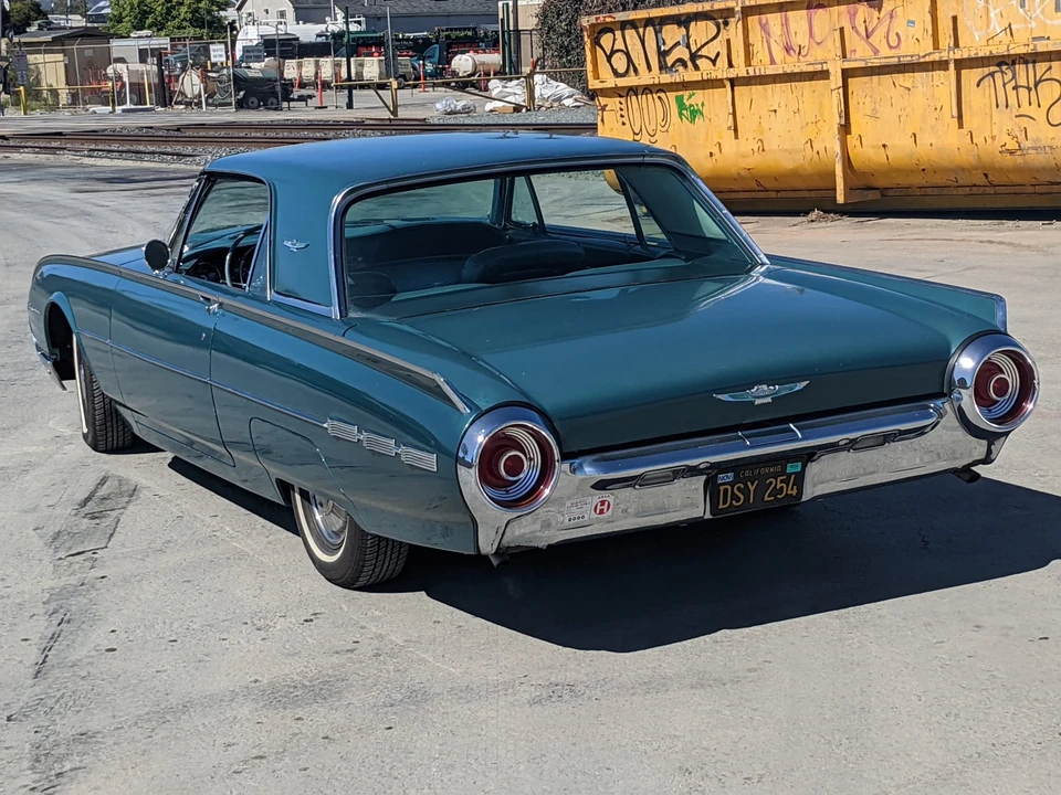 1962 Ford Thunderbird 3rd Gen - Image 13 of 31