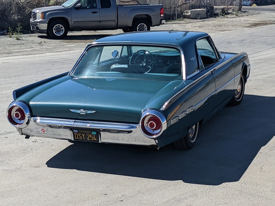 1962 Ford Thunderbird 3rd Gen - Image 19 of 31