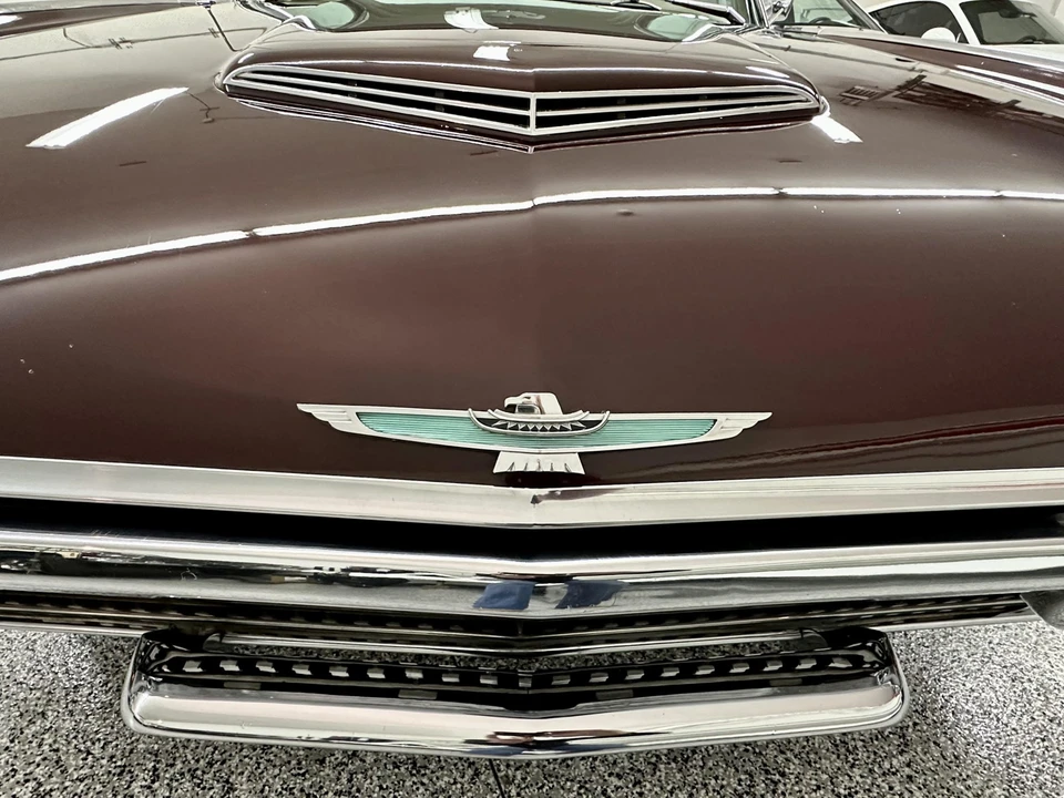 1962 Ford Thunderbird 3rd Gen - Image 17 of 31