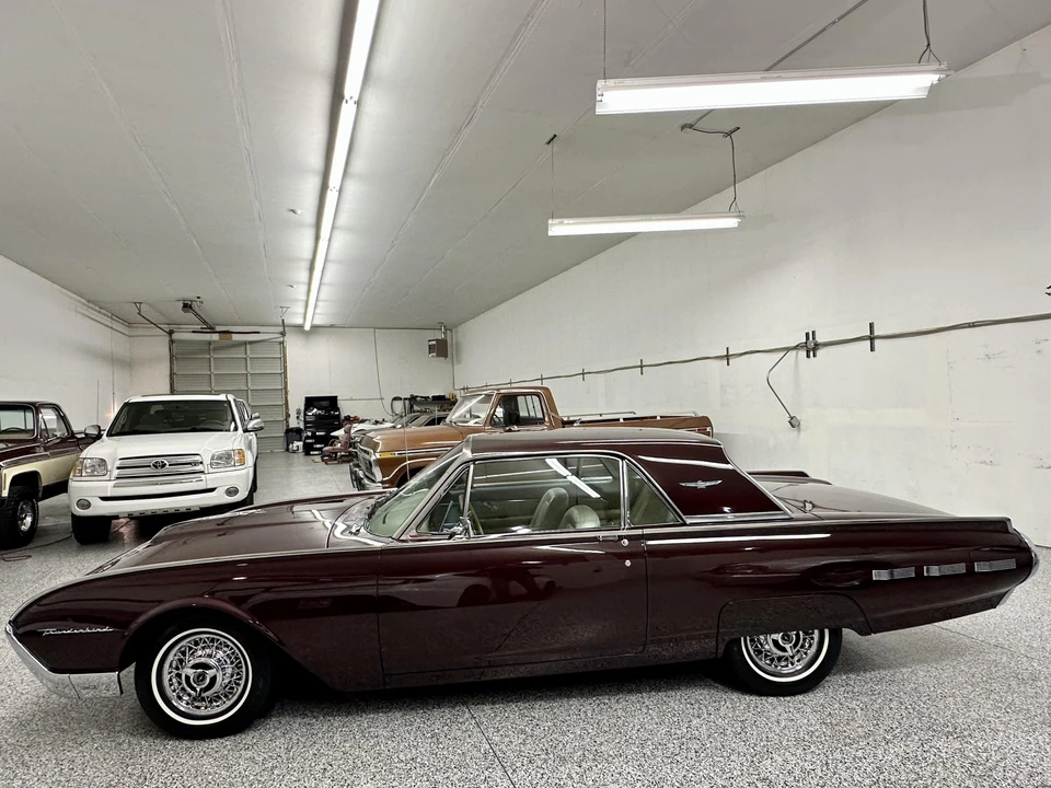 1962 Ford Thunderbird 3rd Gen - Image 8 of 31