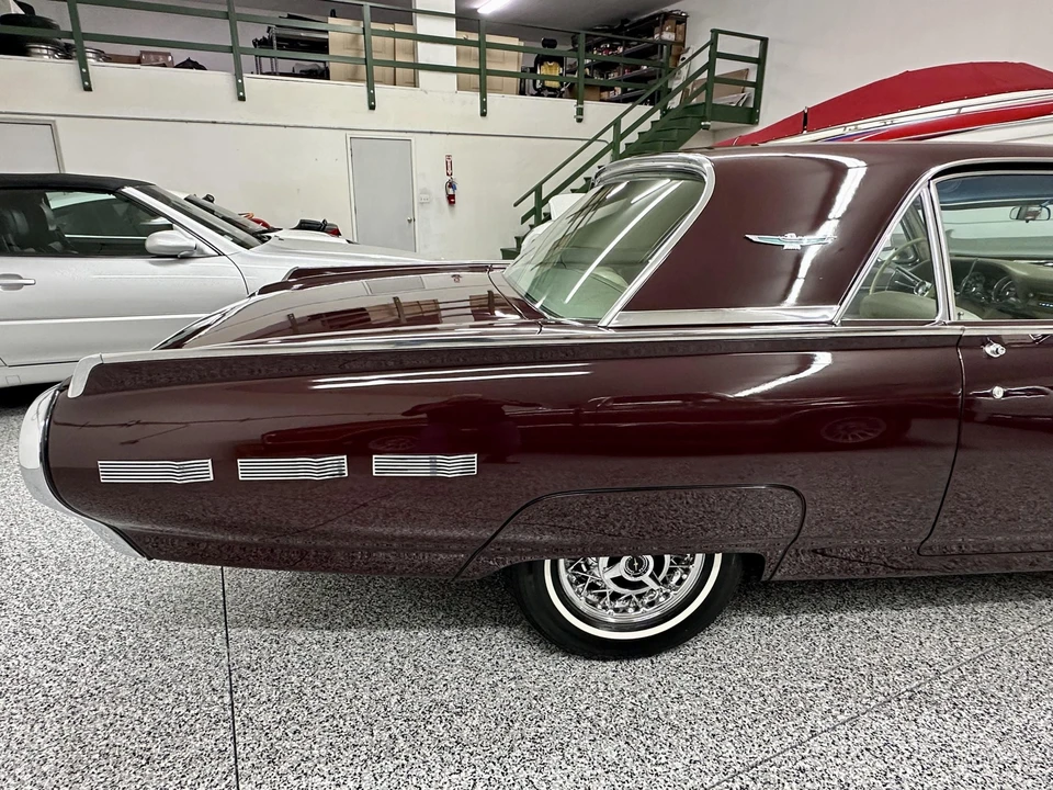 1962 Ford Thunderbird 3rd Gen - Image 31 of 31