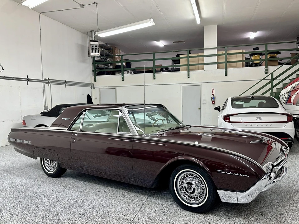 1962 Ford Thunderbird 3rd Gen - Image 14 of 31