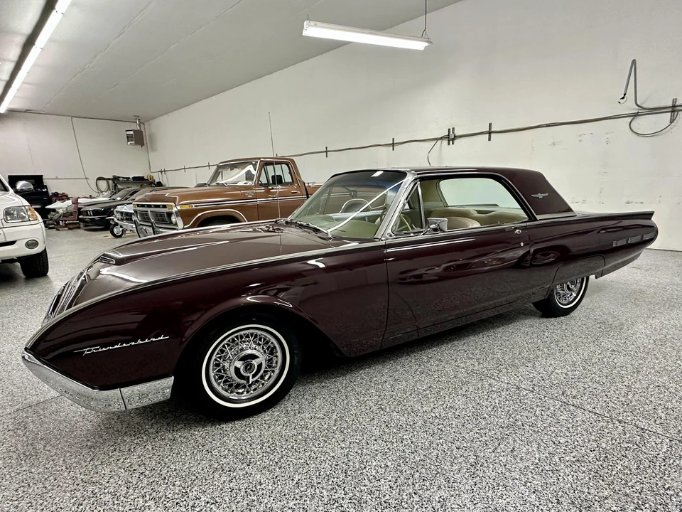 1962 Ford Thunderbird 3rd Gen - Image 7 of 31