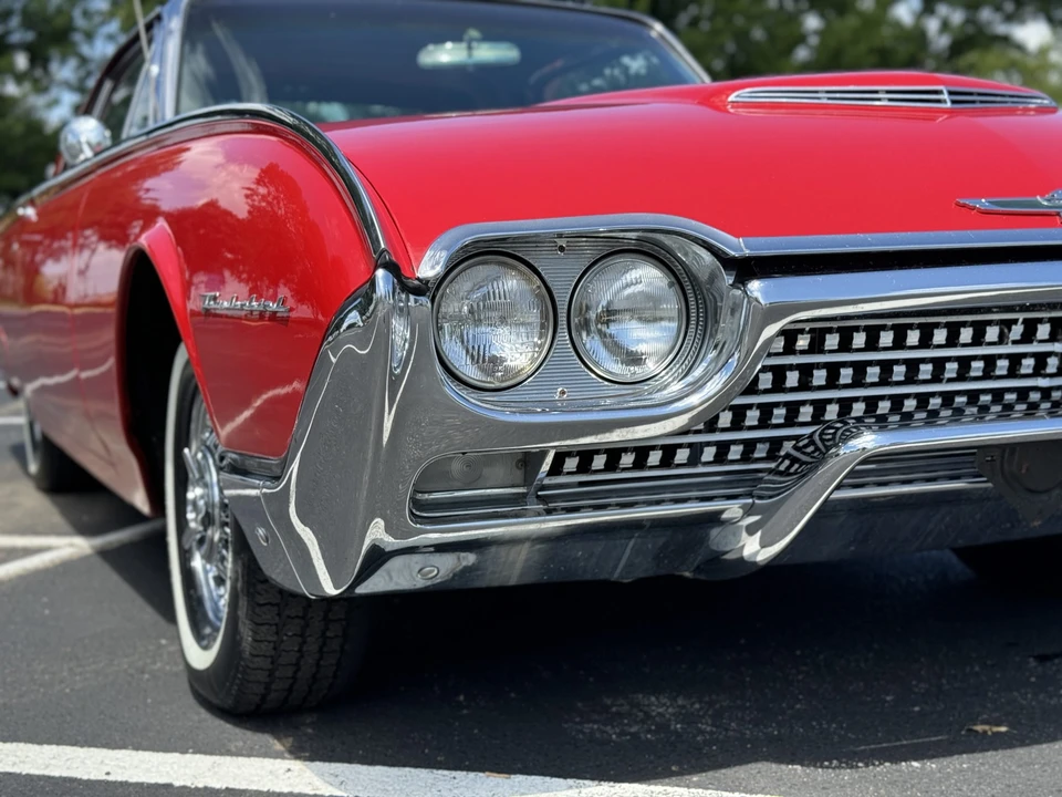 1962 Ford Thunderbird 3rd Gen - Image 13 of 31