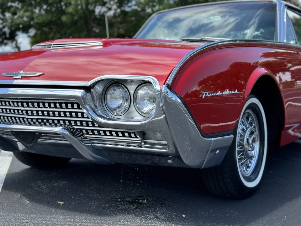 1962 Ford Thunderbird 3rd Gen - Image 15 of 31