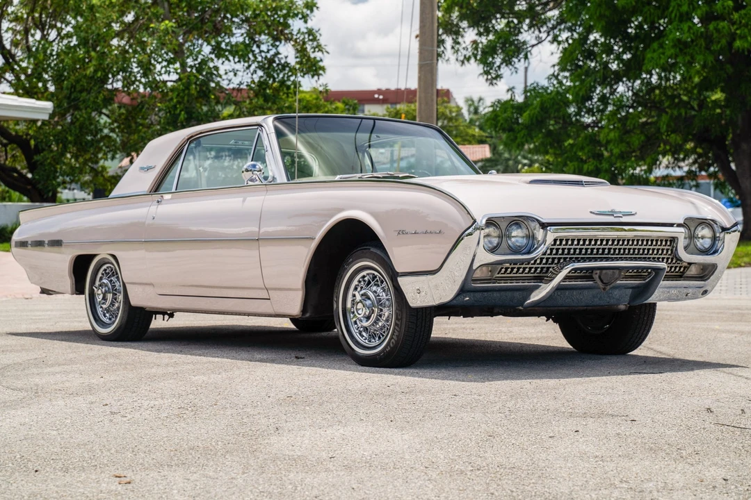 1962 Ford Thunderbird 3rd Gen - Image 1 of 31