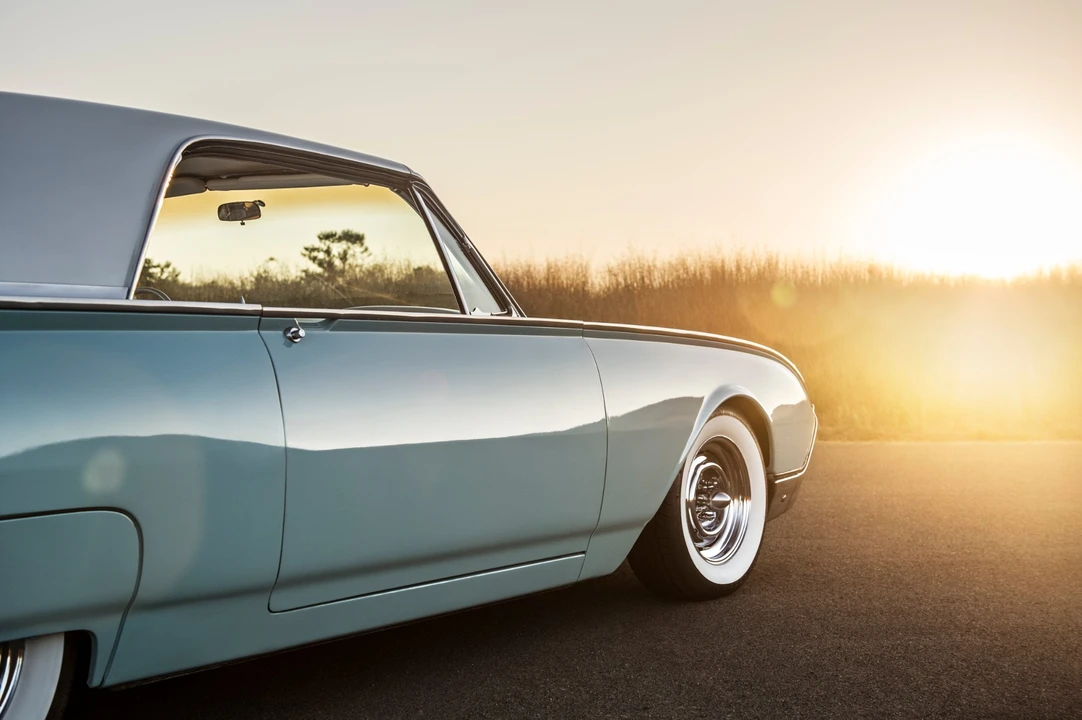 1962 Ford Thunderbird 3rd Gen - Image 11 of 31