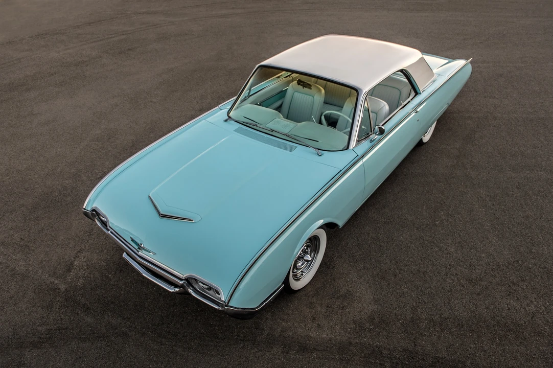 1962 Ford Thunderbird 3rd Gen - Image 2 of 31