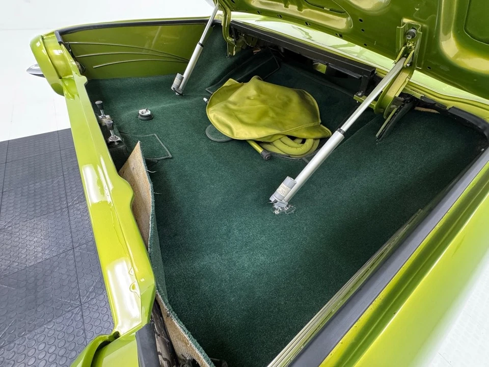 1962 Ford Thunderbird 3rd Gen - Image 25 of 31