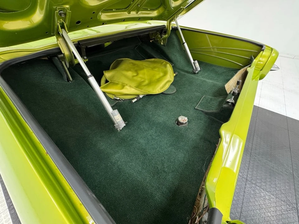 1962 Ford Thunderbird 3rd Gen - Image 23 of 31