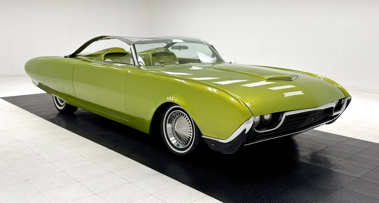 1962 Ford Thunderbird 3rd Gen - Image 7 of 31