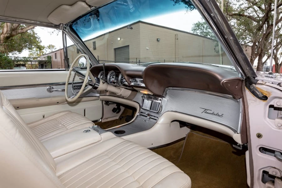 1962 Ford Thunderbird 3rd Gen - Image 31 of 31