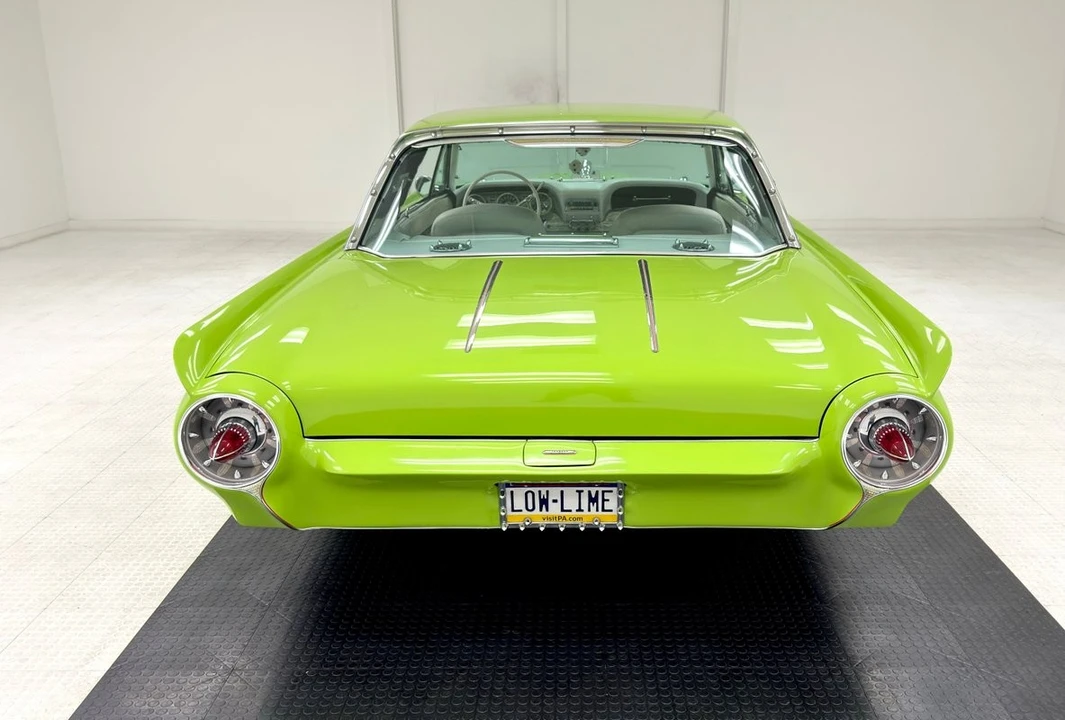 1962 Ford Thunderbird 3rd Gen - Image 4 of 31