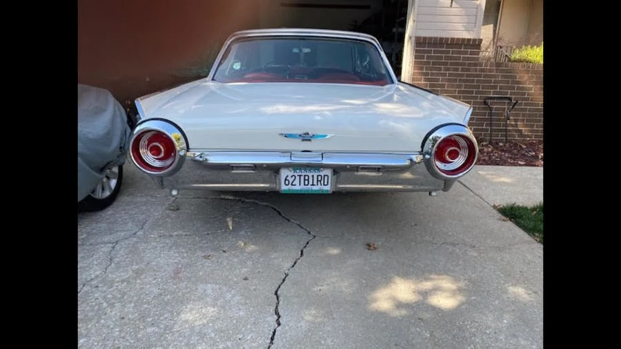 1962 Ford Thunderbird 3rd Gen - Image 16 of 16