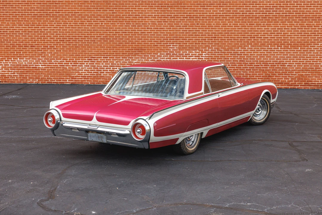 1962 Ford Thunderbird 3rd Gen - Image 13 of 31