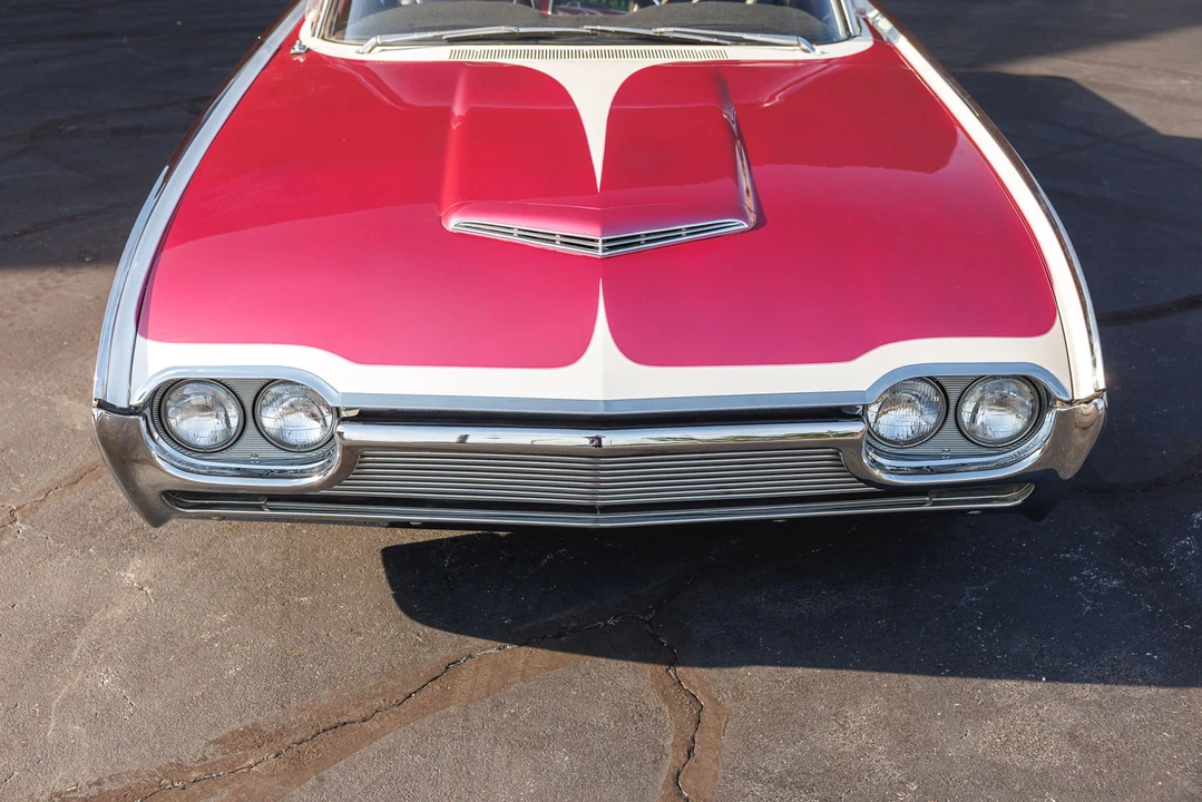 1962 Ford Thunderbird 3rd Gen - Image 14 of 31