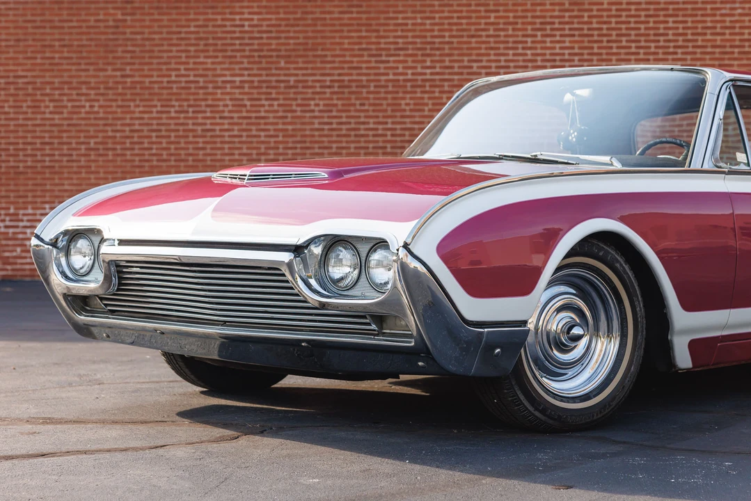 1962 Ford Thunderbird 3rd Gen - Image 16 of 31