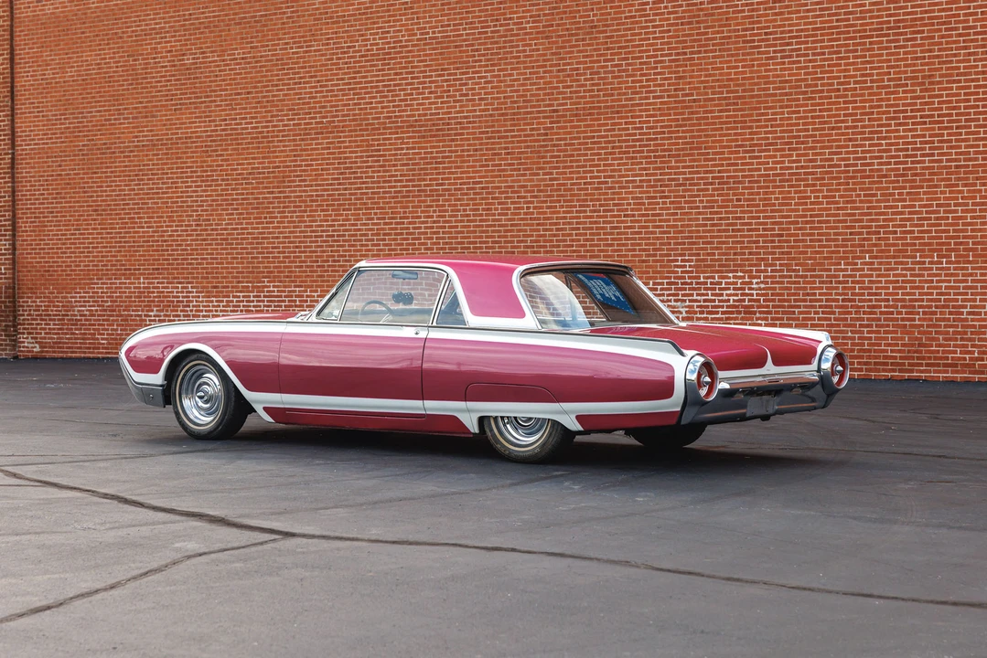 1962 Ford Thunderbird 3rd Gen - Image 10 of 31