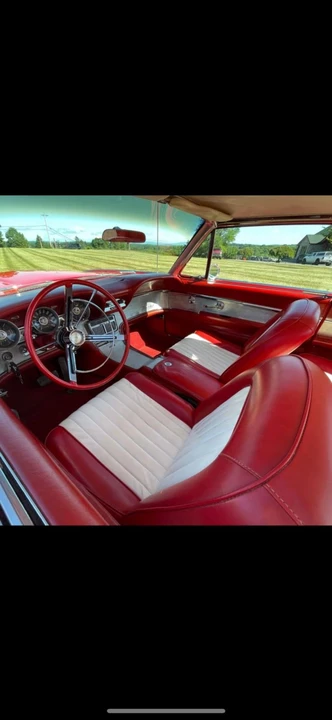 1962 Ford Thunderbird 3rd Gen - Image 5 of 6