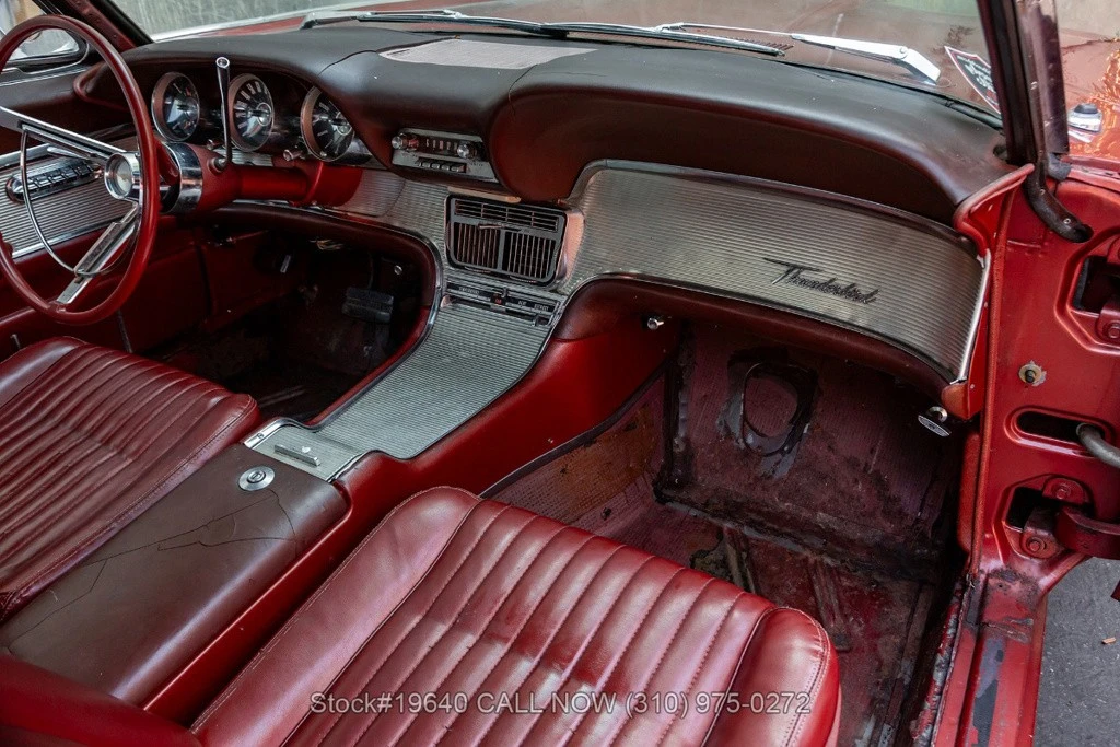 1962 Ford Thunderbird 3rd Gen - Image 22 of 24