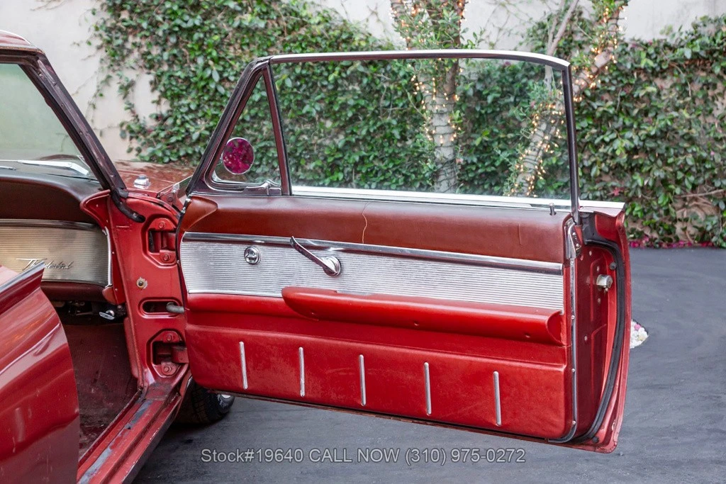 1962 Ford Thunderbird 3rd Gen - Image 23 of 24
