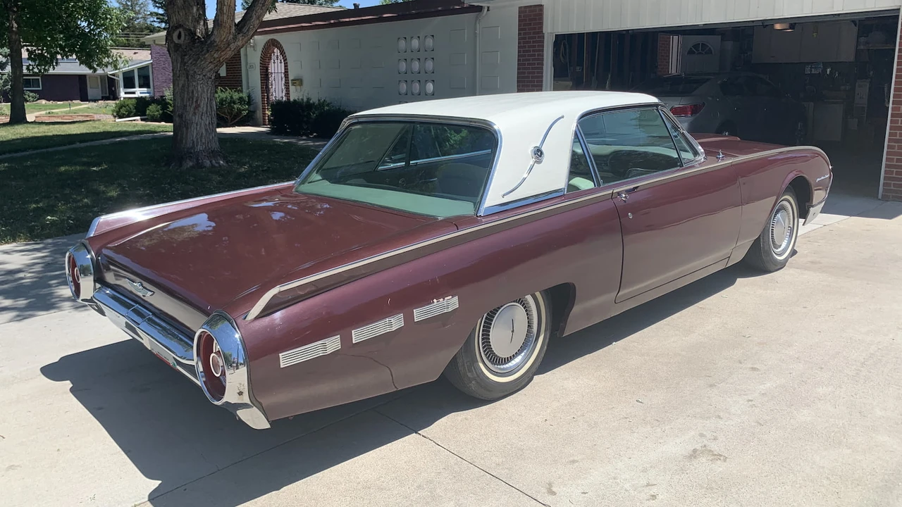 1962 Ford Thunderbird 3rd Gen - Image 3 of 6