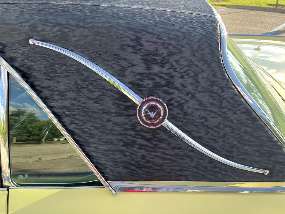 1962 Ford Thunderbird 3rd Gen - Image 30 of 31