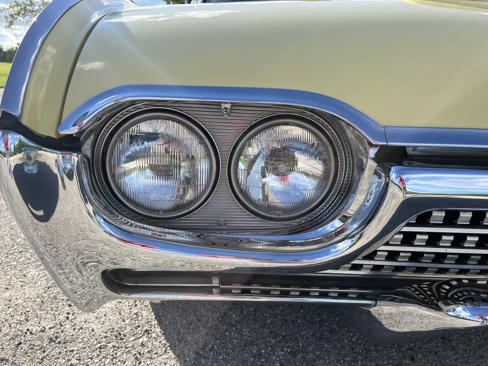 1962 Ford Thunderbird 3rd Gen - Image 16 of 31