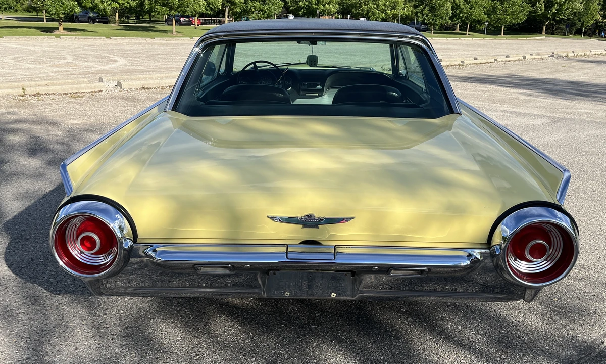 1962 Ford Thunderbird 3rd Gen - Image 6 of 31