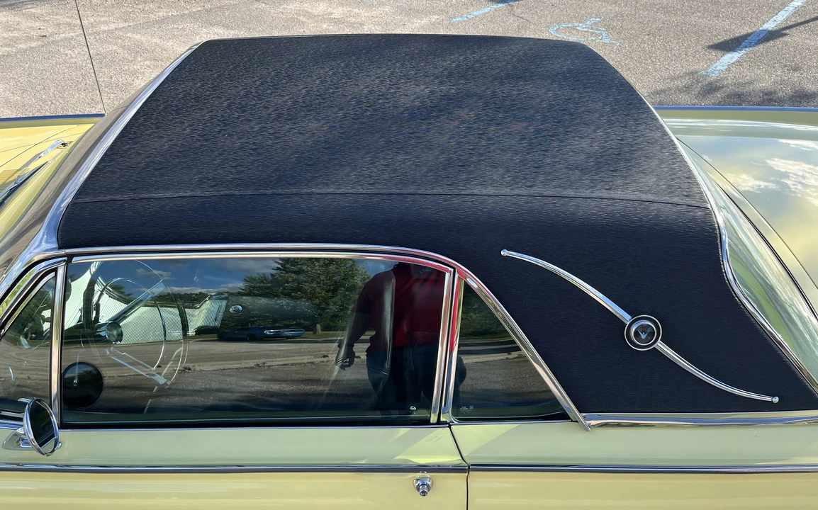 1962 Ford Thunderbird 3rd Gen - Image 24 of 31