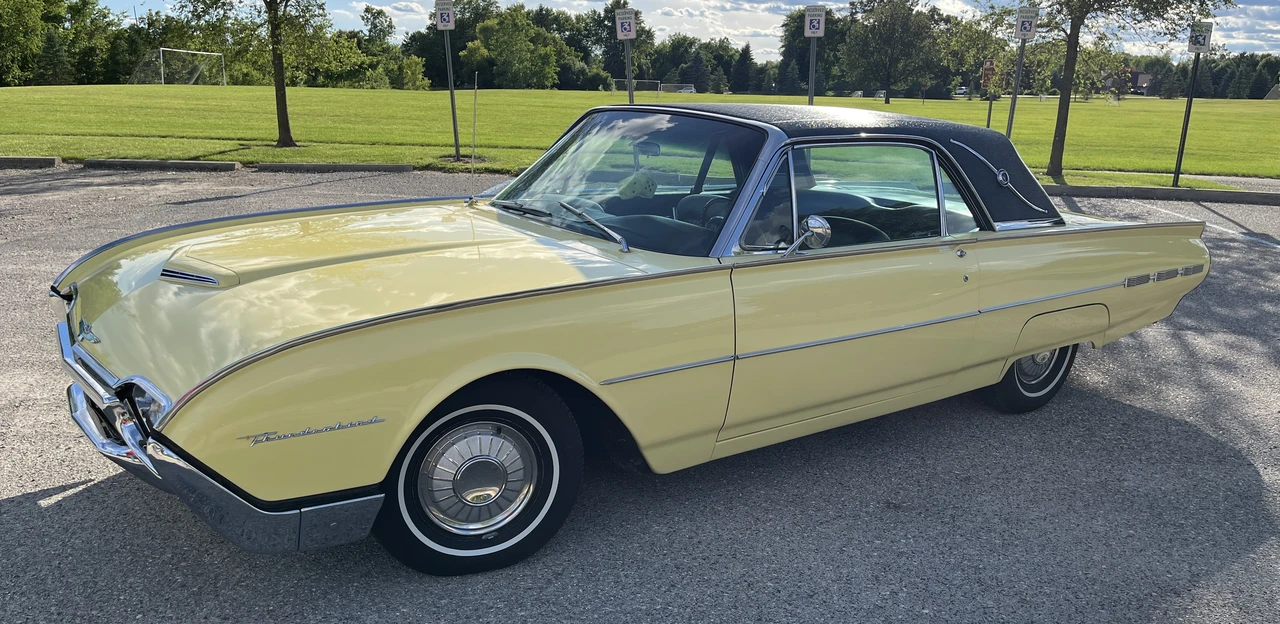 1962 Ford Thunderbird 3rd Gen - Image 5 of 31