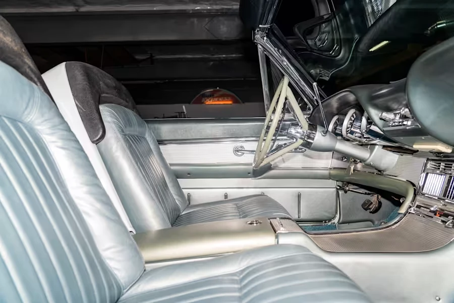 1962 Ford Thunderbird 3rd Gen - Image 30 of 31