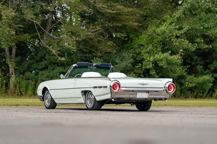 1962 Ford Thunderbird 3rd Gen - Image 27 of 31