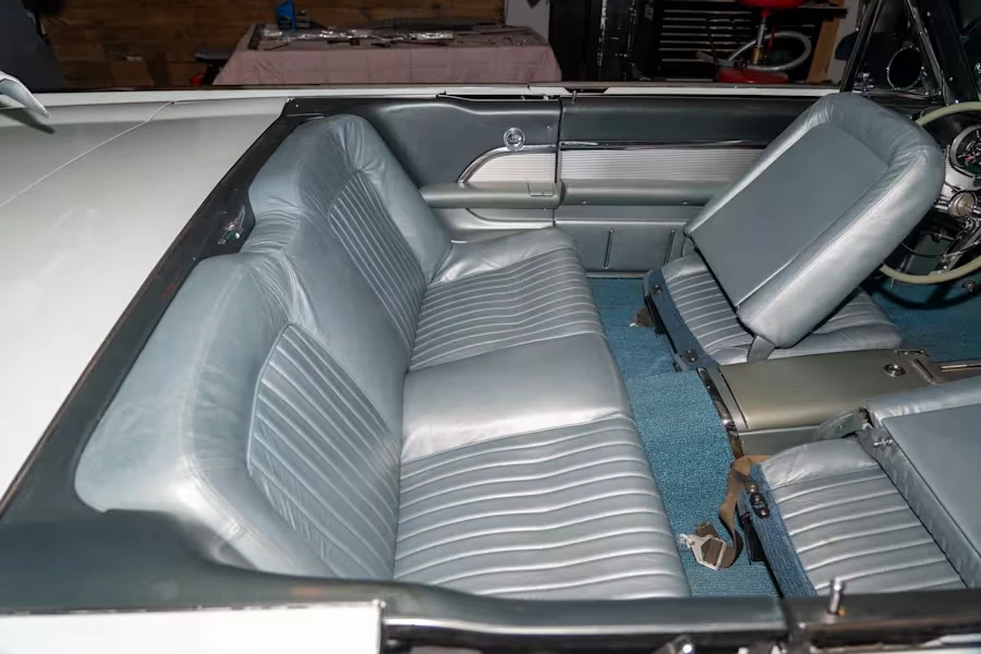 1962 Ford Thunderbird 3rd Gen - Image 31 of 31
