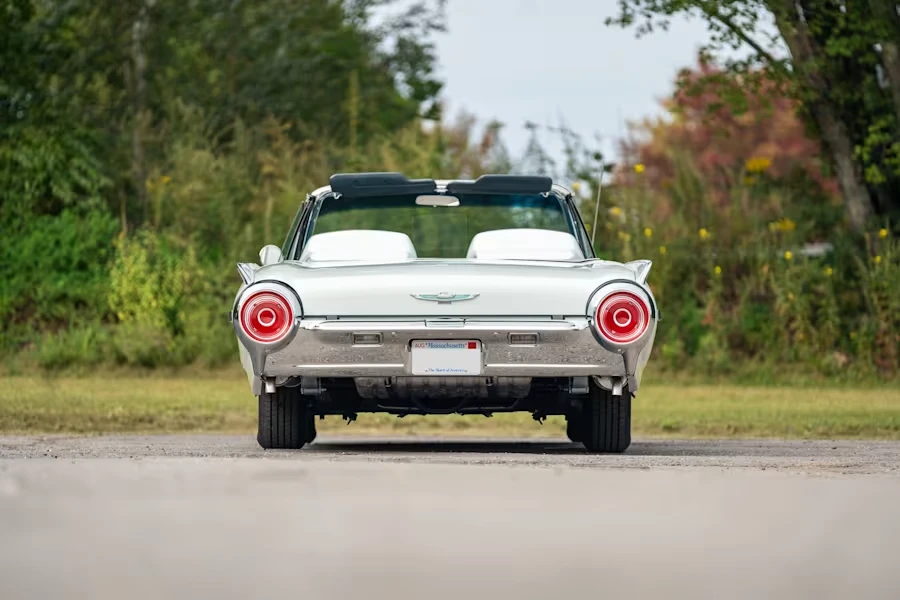 1962 Ford Thunderbird 3rd Gen - Image 5 of 31