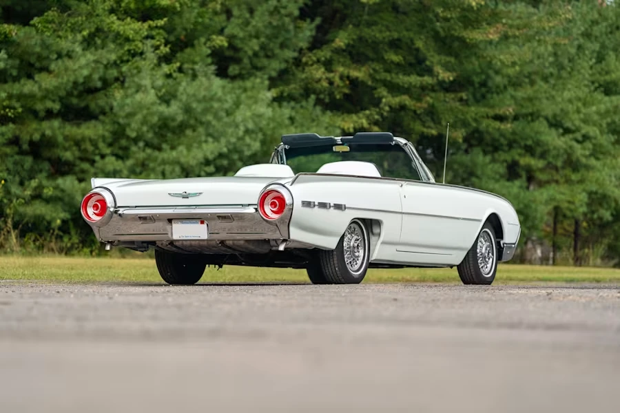 1962 Ford Thunderbird 3rd Gen - Image 3 of 31
