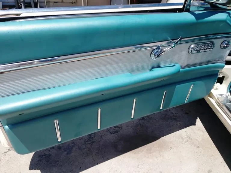 1962 Ford Thunderbird 3rd Gen - Image 9 of 31