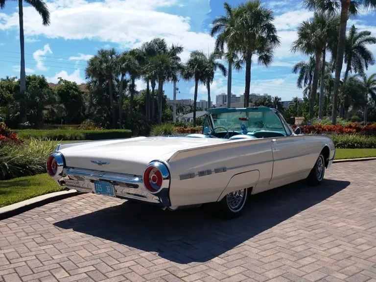 1962 Ford Thunderbird 3rd Gen - Image 3 of 31