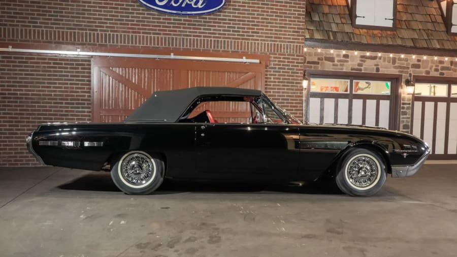1962 Ford Thunderbird 3rd Gen - Image 8 of 20