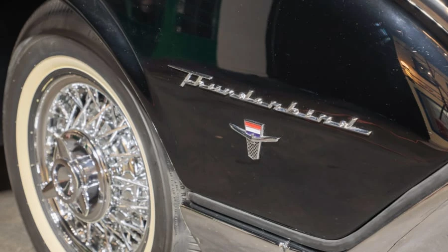 1962 Ford Thunderbird 3rd Gen - Image 15 of 20