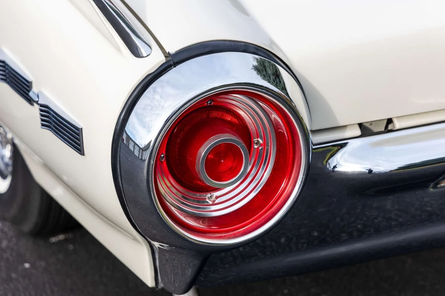 1962 Ford Thunderbird 3rd Gen - Image 20 of 31