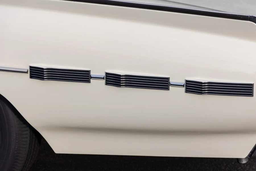 1962 Ford Thunderbird 3rd Gen - Image 16 of 31