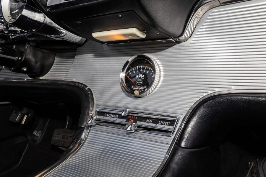 1962 Ford Thunderbird 3rd Gen - Image 26 of 31