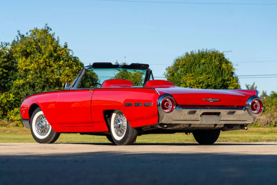 1962 Ford Thunderbird 3rd Gen - Image 11 of 23